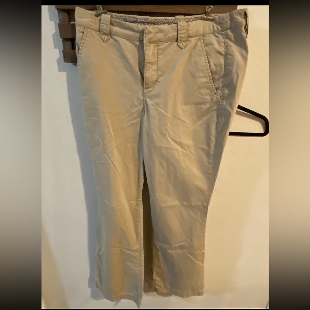 Tommy Bahama‎ Khaki Women's Straight Pants Size Medium
